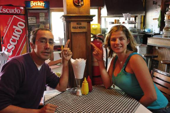 A mesa preferida de Pablo Neruda no restaurante Venezia, em Santiago, capital do Chile
